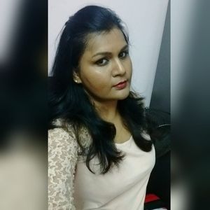 Meet your Posher, Nina